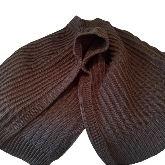 Rebecca Minkoff NWT Knit Poncho in Black Women’s OneSize Fits Most. - Picture 4 of 8